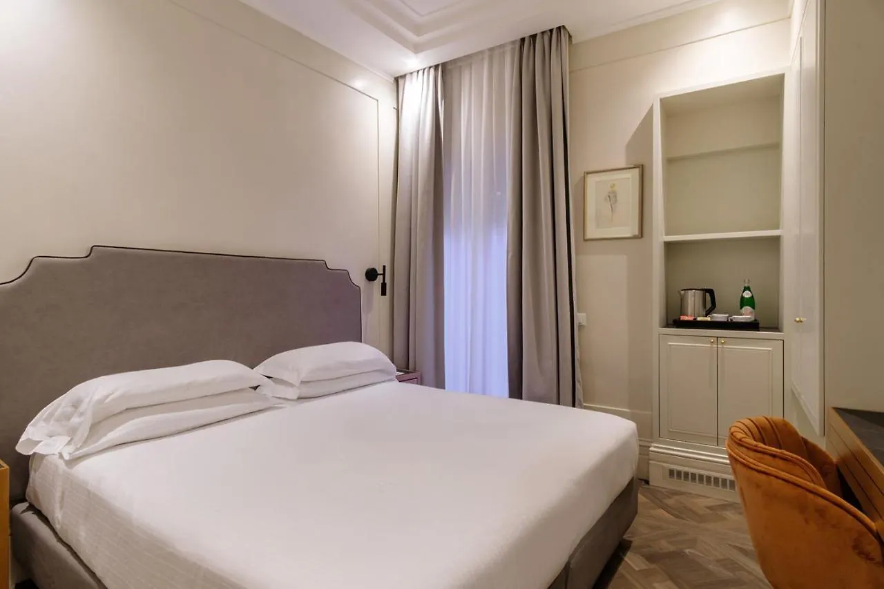 Hotel Smeraldo Rome Italy